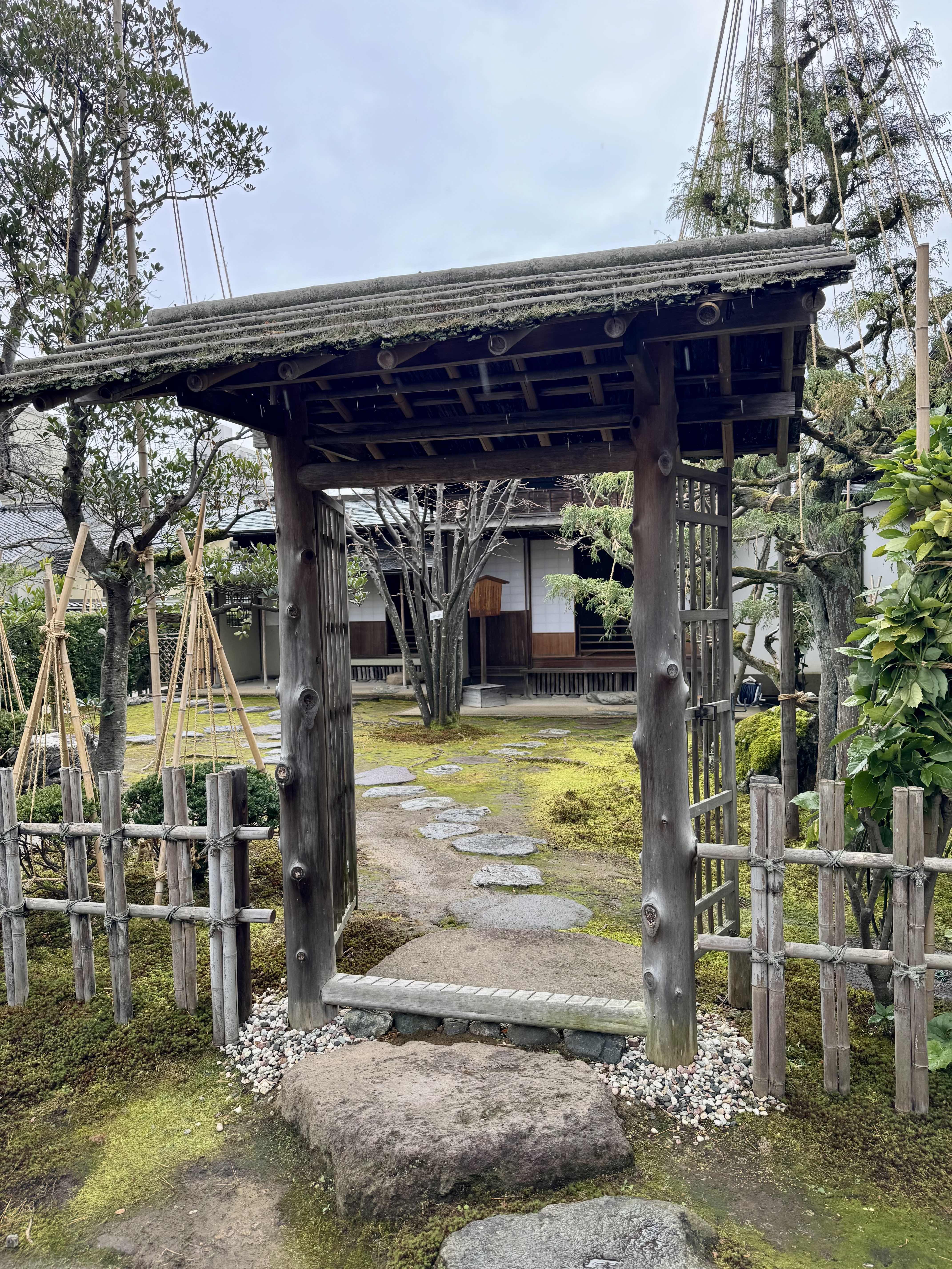 金泽一泊两日游:传统与现代的交响诗 金泽一泊两日游:传统与现代的交响诗