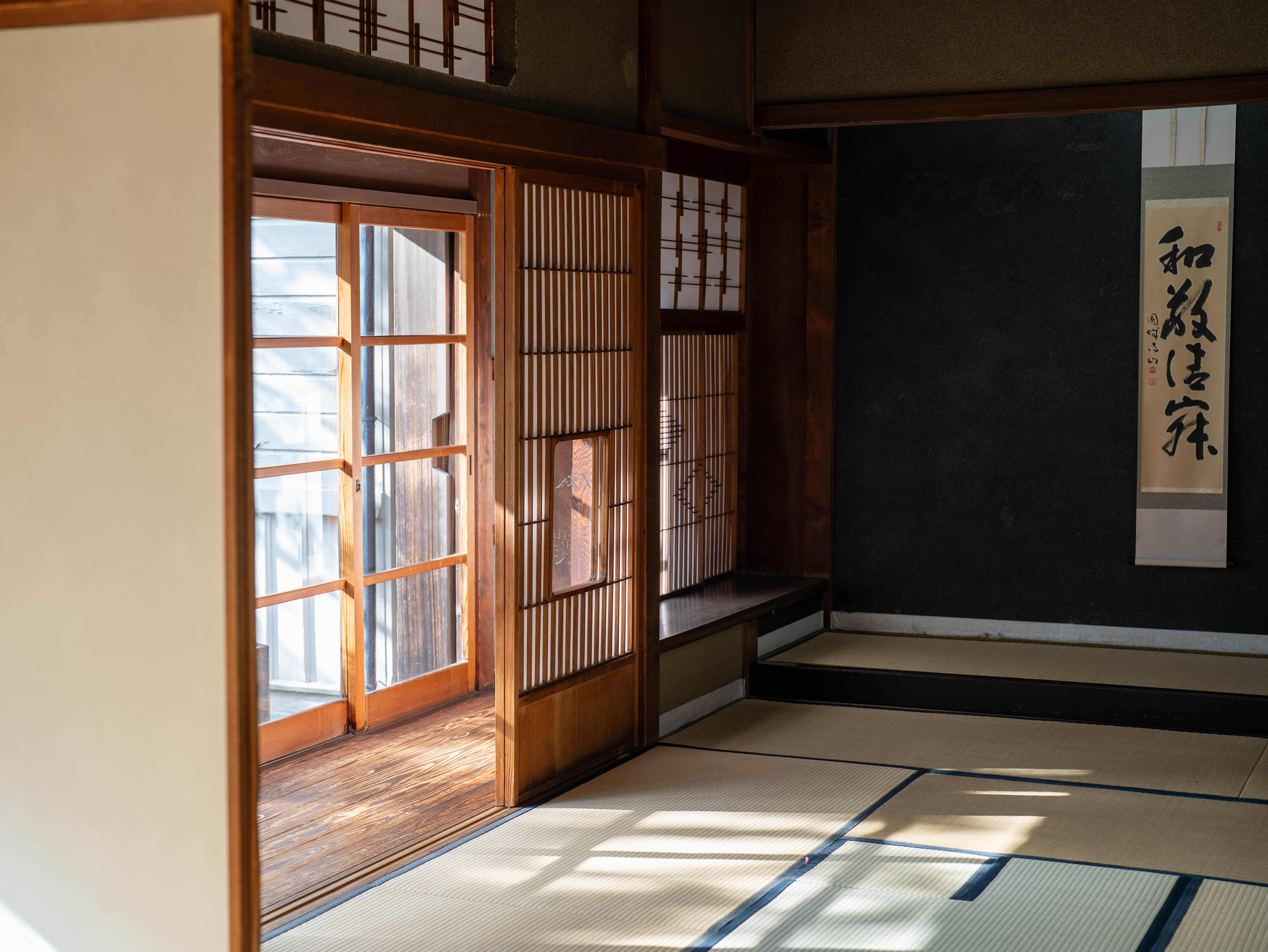 金泽一泊两日游:传统与现代的交响诗 金泽一泊两日游:传统与现代的交响诗